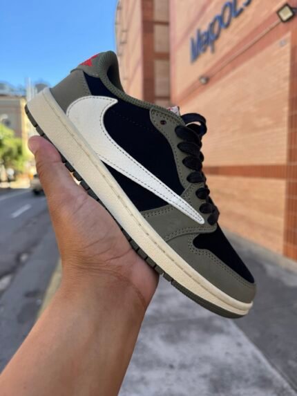 Air Jordan 1 Low x Travis Scott
